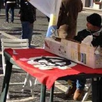 Storace, croce celtica su un tavolo elettorale