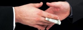 Tagliare la corruzione non la spesa