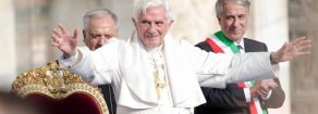 Un pontificato di sofferenze e scandali tra «vergogne», intrighi e affari strani