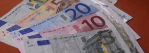 Euro sì, euro no. Falsi dilemmi e scelte possibili