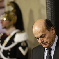 Bersani, un punto avanti, two pack indietro