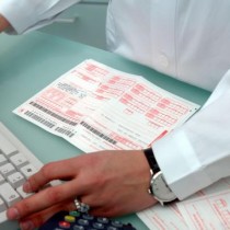 Sanità, ticket aumentati del 40% e più di un cittadino su due si rivolge al privato