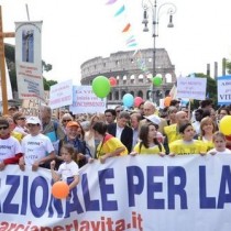 L’integralismo che marcia a Roma è lesivo dei diritti fondamentali delle donne