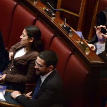 Trenta parlamentari grillini pronti allo strappo