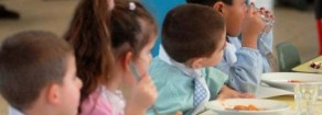 Lega – PRC: “Discriminano anche i bambini! Indignazione per la vicenda di Monfalcone dove si fissa tetto massimo ai bambini stranieri nelle classi materne”
