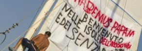 Il papa va a Lampedusa e sui media i “clandestini” ritornano migranti