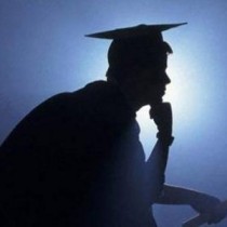 Pochi laureati e sottoccupati: sono i giovani in cerca di lavoro