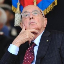 Il Capo delle larghe intese insiste: «Cambiare la Costituzione»