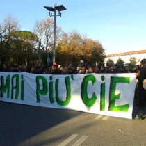 Il disastro criminale dei Cie, ma il governo balbetta