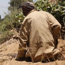 200 minatori «illegali» rifiutano i soccorsi: meglio sottoterra che in galera