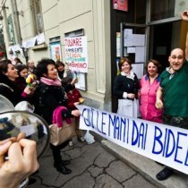Prc Torino: no alla svendita del personale ausiliario della scuola