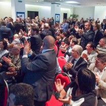 Aldrovandi, applausi per agenti condannati. Ferrero: Governo intervenga duramente