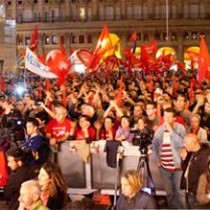 Bologna, migliaia di persone in piazza per L’Altra Europa con Tsipras