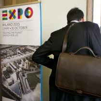 Paradosso Expo Milano: pioggia di fondi, poco lavoro precario e volontario