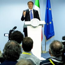 Renzi a Strasburgo, Ferrero: Se l’Italia facesse un selfie avrebbe la faccia incazzata dei disoccupati!