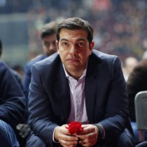 Alexis Tsipras: eroe, traditore, eroe, traditore, eroe.