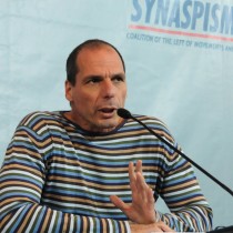 Varoufakis: Un nuovo approccio al debito sovrano