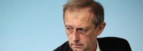 Fassino-Renzi due facce della stessa medaglia. I comuni tornino a dare voce alle istanze dei territori e dei cittadini