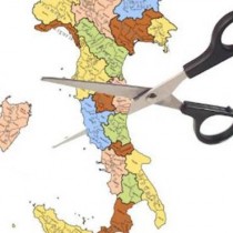 La nostra solidarietà ai lavoratori e alle lavoratrici delle province