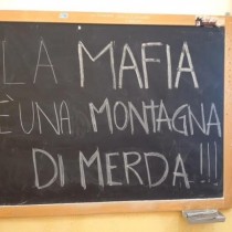 Mafia, Ferrero: «Noi con Libera e don Ciotti, scritte sui muri di Locri sono atto vile»