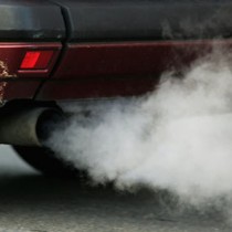 Unione Europea: libertà d’inquinare per l’auto