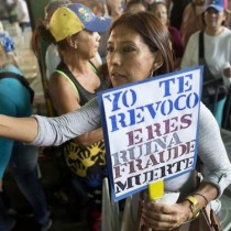 Venezuela, le destre cavalcano la crisi energetica