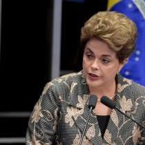 Brasile: l’intervento di Dilma davanti al Senato golpista: “Vengo per guardare direttamente negli occhi le Vostre Eccellenze”