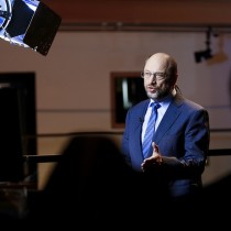 Schulz, Forenza: «Bene che non si ricandidi. Non è stato dalla parte dei popoli europei»