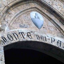 Monte dei paschi: i soldi per le banche ci sono e dall’Europa nessuno obietta. Servi dei banchieri