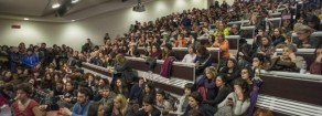 Non una di meno. Oltre duemila all’assemblea nazionale femminista di Bologna