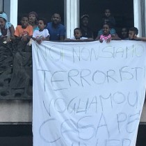 Sgomberi a Roma, la guerra ai poveri spacciata per emergenza migranti