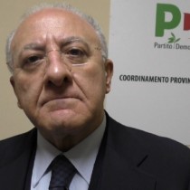 De Luca munge la sanità campana