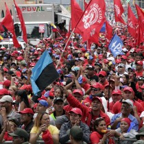 No alle sanzioni ue contro il venezuela bolivariano !