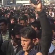 Cosa vuole la gente in Iran, perché la protesta? Il punto di vista curdo