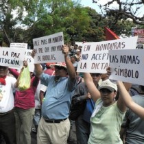 Nessuna alleanza con il governo golpista dell’Honduras