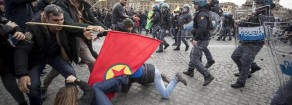 Erdogan – Acerbo (Prc-Potere al popolo): «Strette di mano al boia Erdogan e manganellate contro curdi: una giornata di vergogna nazionale»