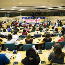 Lo sguardo femminista sul commercio internazionale