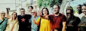 Dalla parte di Riace e del suo sindaco
