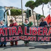 Cacciati da Roma con un Daspo gli operai licenziati dalla Fiat/Fca