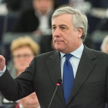 Tajani su Togliatti fa più danni dei vandali