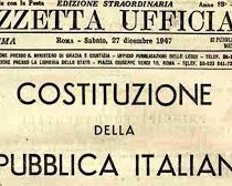 A Lampedusa si sequestrano persone, a Roma la Costituzione