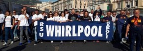 Napoli: Rifondazione Comunista con i lavoratori della Whirlpool in difesa del posto di lavoro e del tessuto produttivo dell’area metropolitana di Napoli
