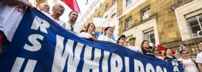 Rifondazione Comunista sostiene sciopero metalmeccanici 31 ottobre. Dalla lotta Whirpool un segnale positivo