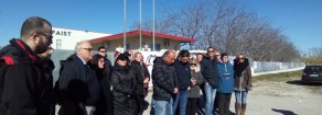 Lanciano, presidio bloccato alla Faist. È polemica sulla polizia