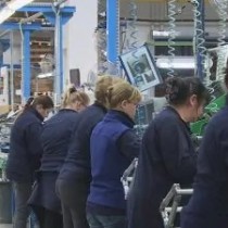 Acerbo(PRC-SE): 7,5 milioni di lavoratori condannati al contagio, Confindustria è peggio del coronavirus