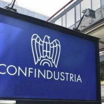 Rifondazione Comunista; Confindustria del nord, i veri untori