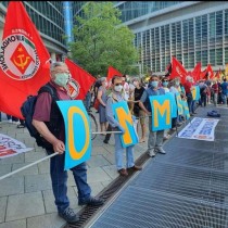 A Milano prima manifestazione per commissariamento della sanità lombarda (video)