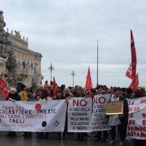 Rifondazione Comunista con le lavoratrici e i  lavoratori delle mense e delle pulizie in lotta