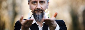 Intervista ad Ascanio Celestini Covid: ‘Scarpe rotte, eppur bisogna andar’