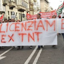Fedex di San Giuliano Milanese (MI). Taser contro i lavoratori in sciopero – Patta, Baggi (Prc): Le autorità puniscano l’intollerabile aggressione